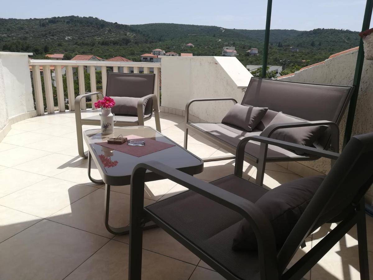 Apartman Nena Apartment Slatine Exterior photo